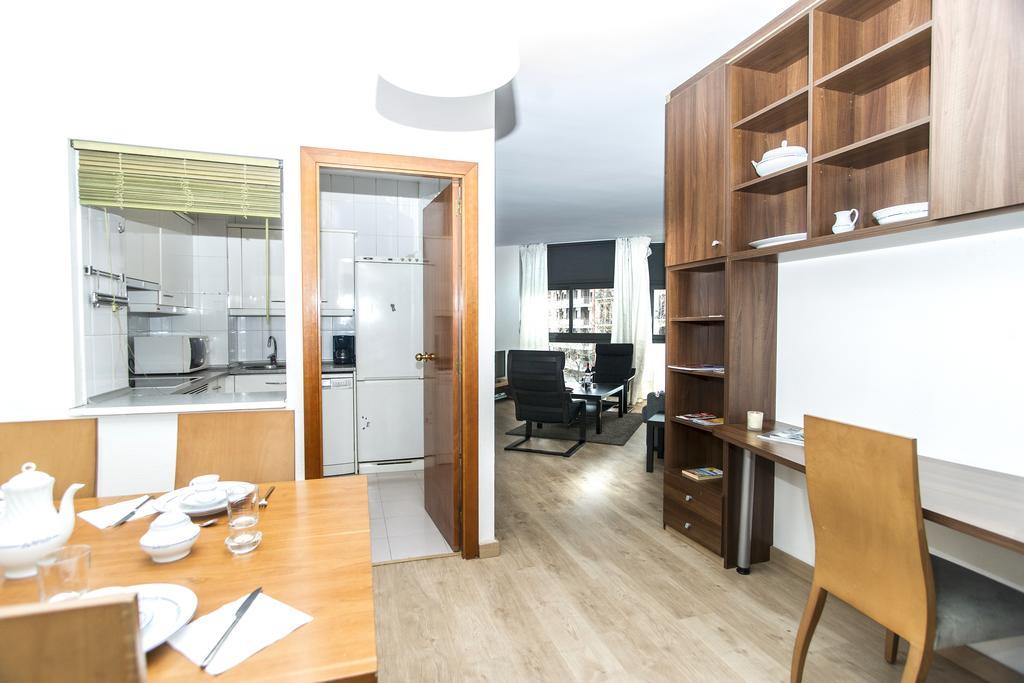 Apartment Bright Sagrada Familia Barcelona Eksteriør billede