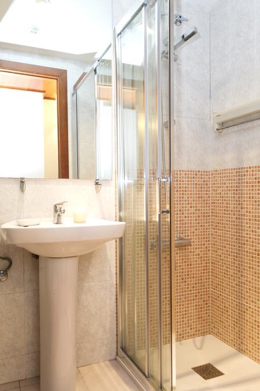 Apartment Bright Sagrada Familia Barcelona Værelse billede